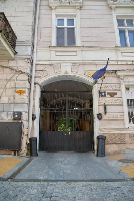 White Door Apartments Heart Of Odessa 1 외부 사진