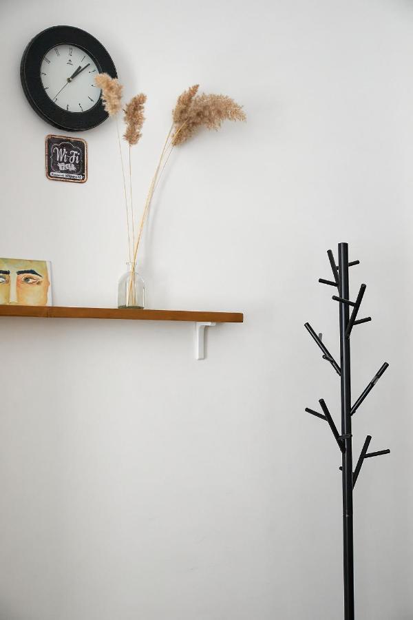 White Door Apartments Heart Of Odessa 1 외부 사진